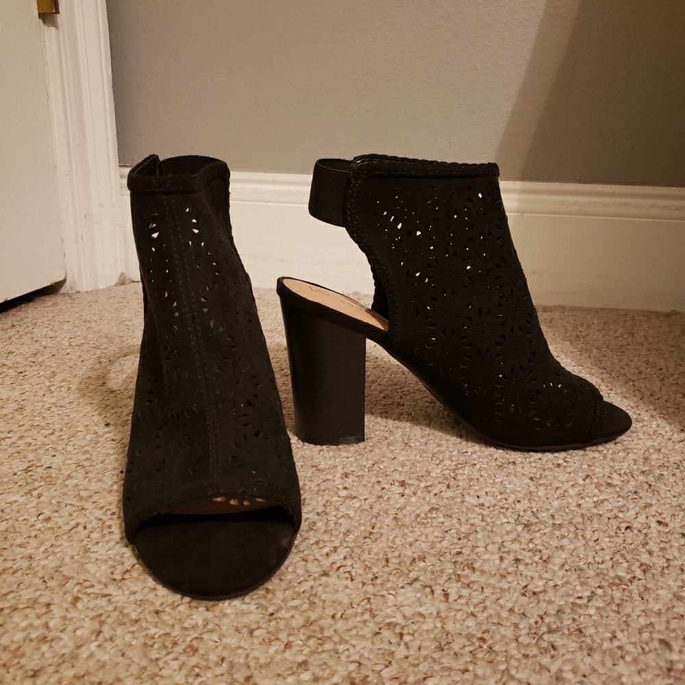 Black heels